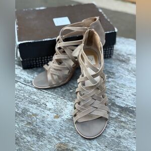 Dolce Vita Franney Block Heels!!